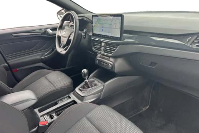 Ford Focus (2023) thumbnail 9