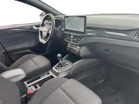 Ford Focus (2023) thumbnail 9