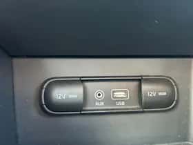 Kia Niro (2019) thumbnail 28