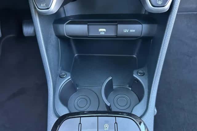 Kia Picanto (2021) thumbnail 11