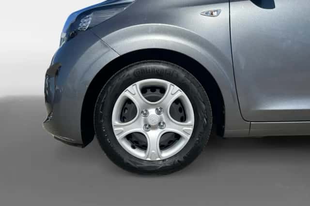 Kia Picanto (2021) thumbnail 14