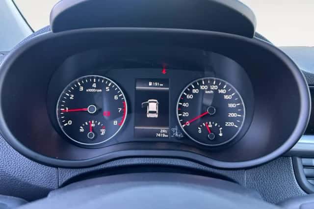 Kia Picanto (2021) thumbnail 19