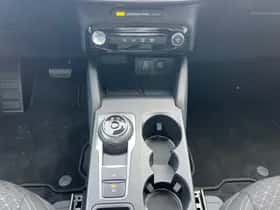 Ford Kuga (2025) thumbnail 8