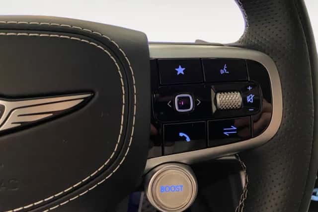 Genesis GV70 (2026) thumbnail 14