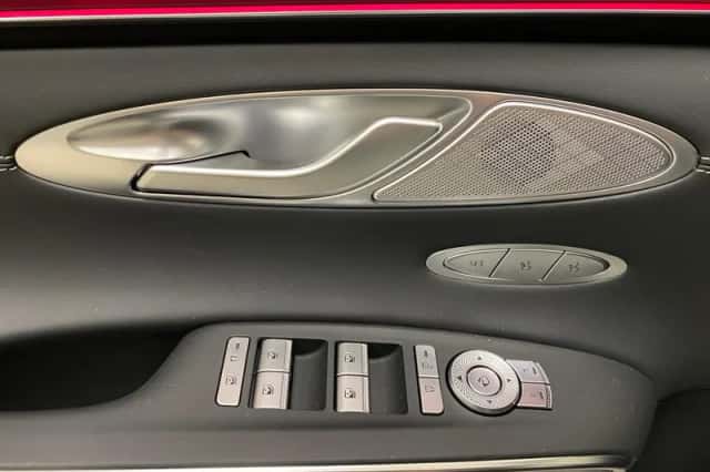Genesis GV70 (2026) thumbnail 24