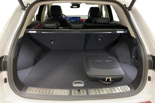 Genesis GV70 (2026) thumbnail 25