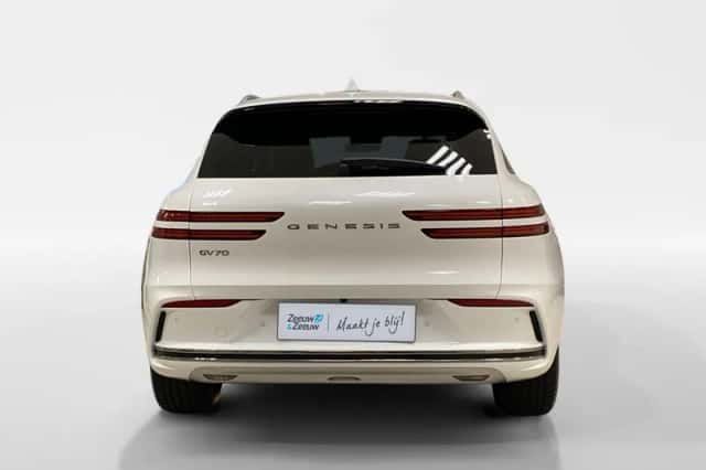 Genesis GV70 (2026) thumbnail 5