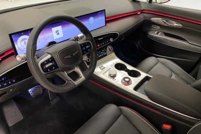 Genesis GV70 (2026) thumbnail 9