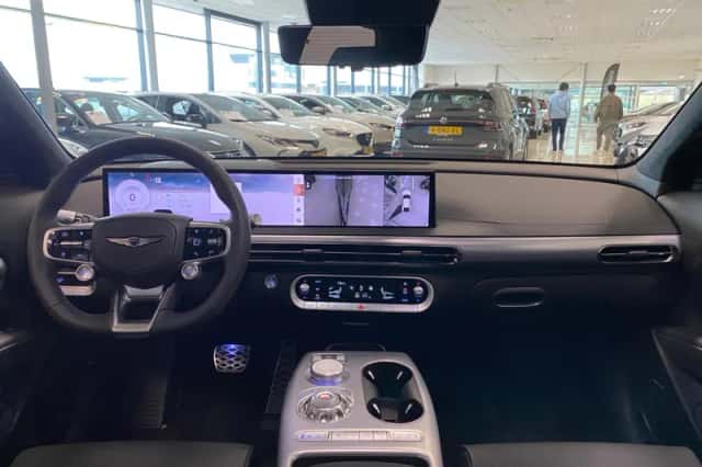 Genesis GV60 (2026) thumbnail 13