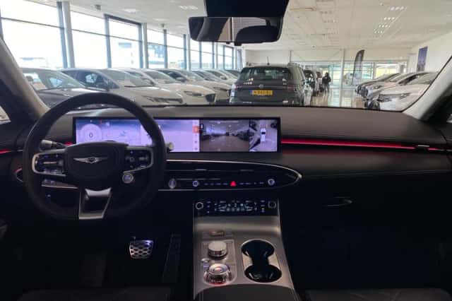 Genesis GV70 (2026) thumbnail 32
