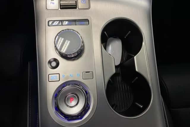 Genesis GV70 (2026) thumbnail 6