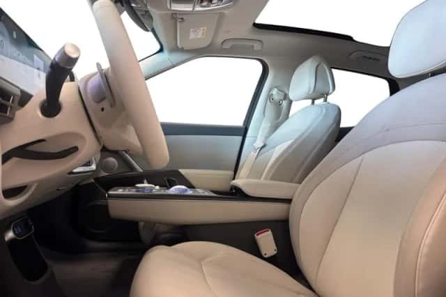 Genesis GV60 (2026) thumbnail 12