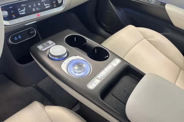 Genesis GV60 (2026) thumbnail 15