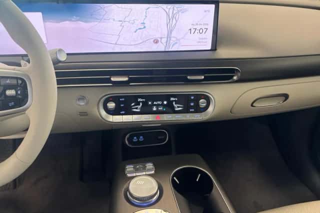 Genesis GV60 (2026) thumbnail 16