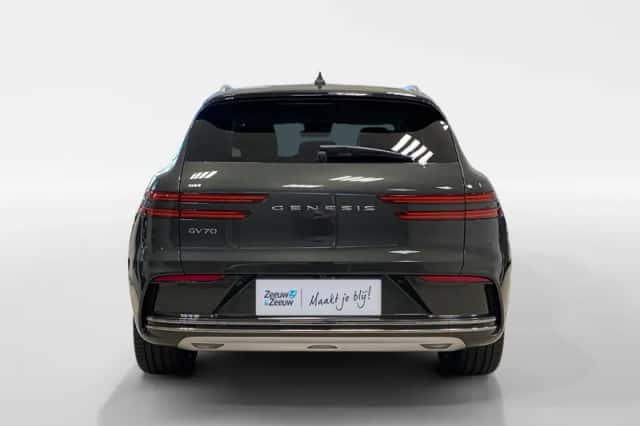 Genesis GV70 (2026) thumbnail 3