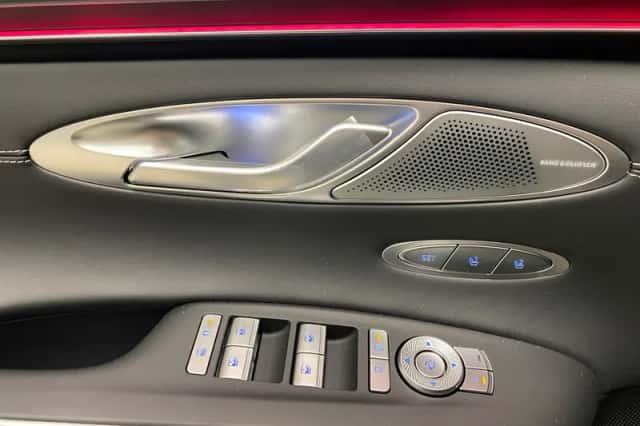 Genesis GV70 (2026) thumbnail 27