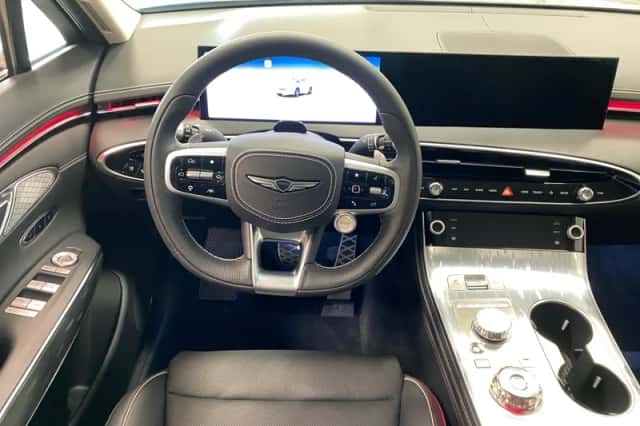 Genesis GV70 (2026) thumbnail 12
