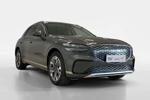Genesis GV70 (2026) thumbnail 3