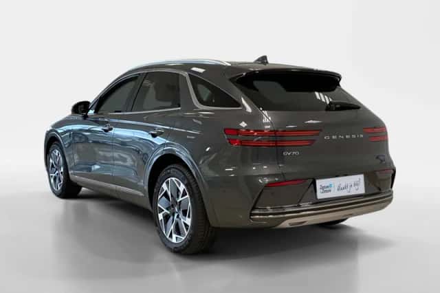 Genesis GV70 (2026) thumbnail 7