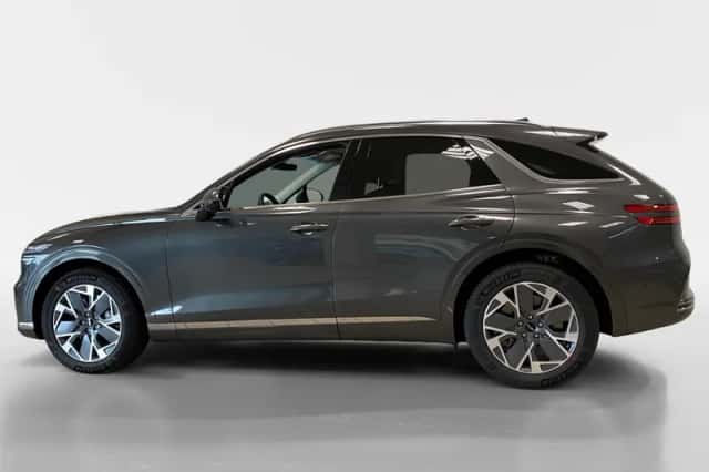Genesis GV70 (2026) thumbnail 8