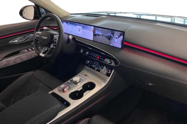 Genesis GV70 (2026) thumbnail 13