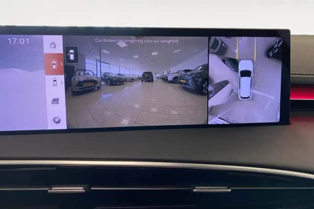 Genesis GV70 (2026) thumbnail 17