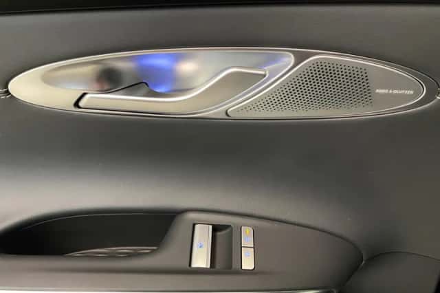 Genesis GV70 (2026) thumbnail 21