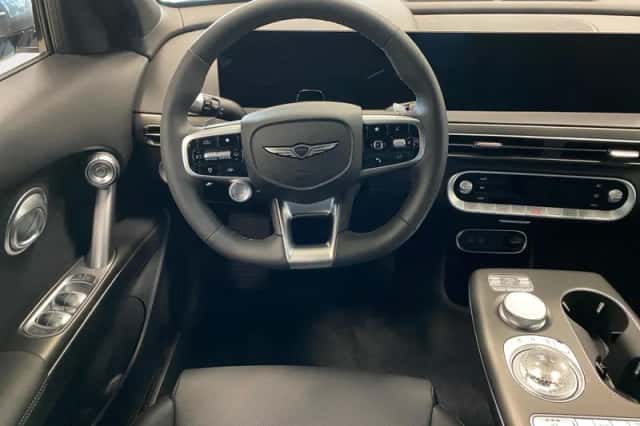 Genesis GV60 (2026) thumbnail 13
