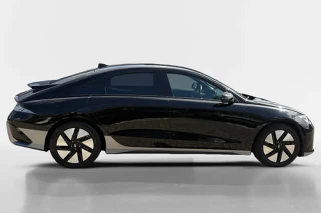 Hyundai Ioniq 6 (2024) thumbnail 6