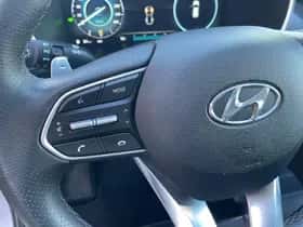 Hyundai Santa Fe (2023) thumbnail 19