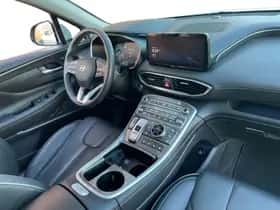 Hyundai Santa Fe (2023) thumbnail 9