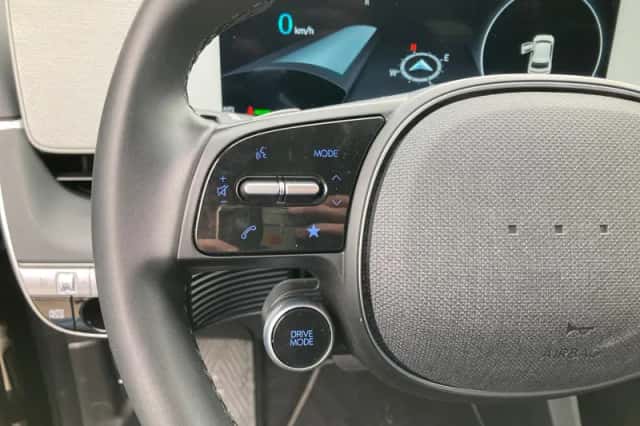 Hyundai Ioniq 5 (2024) thumbnail 12