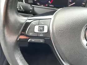 Volkswagen Golf (2017) thumbnail 17