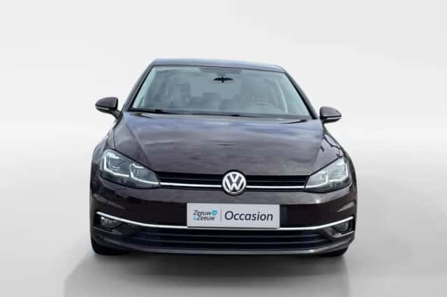 Volkswagen Golf (2017) thumbnail 3