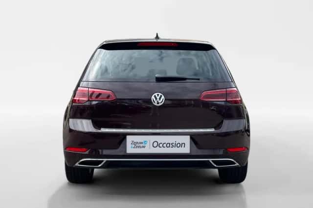 Volkswagen Golf (2017) thumbnail 6