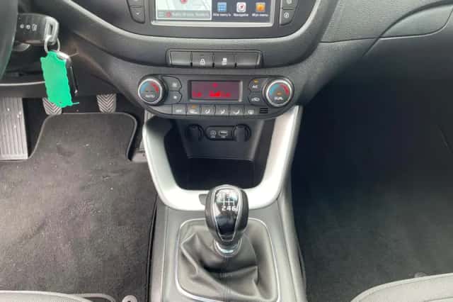 Kia Cee'd (2018) thumbnail 13