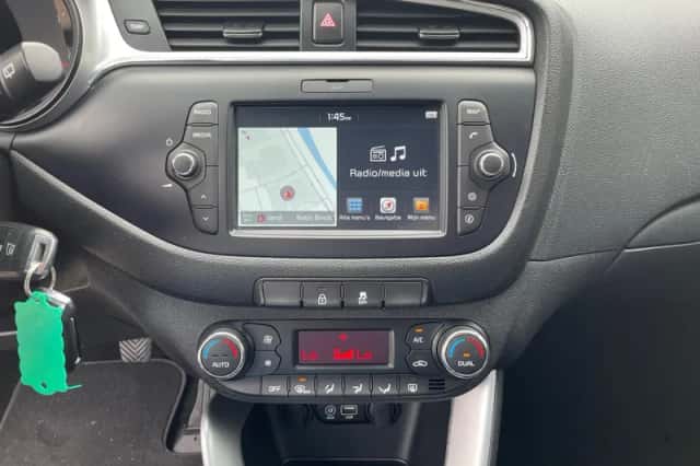 Kia Cee'd (2018) thumbnail 23