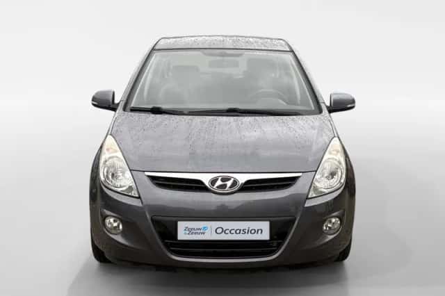 Hyundai i20 (2011) thumbnail 3