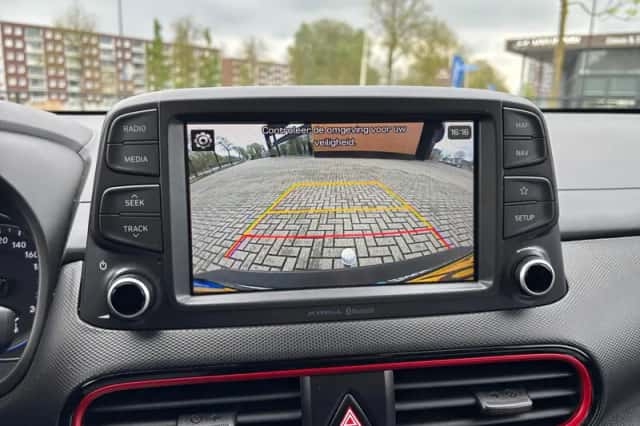 Hyundai Kona (2019) thumbnail 23