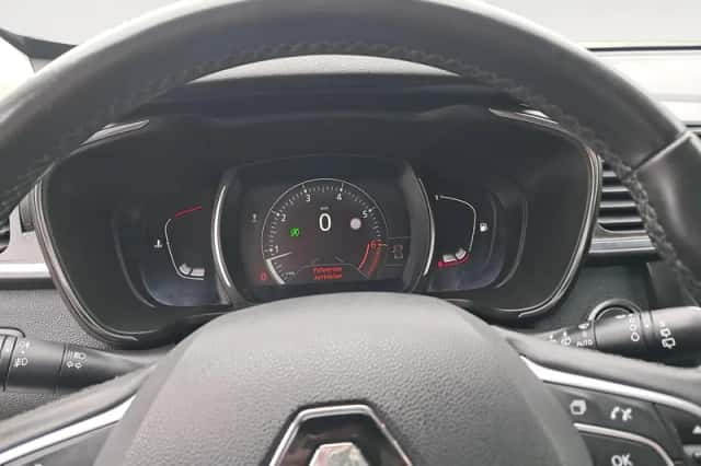Renault Kadjar (2015) thumbnail 9