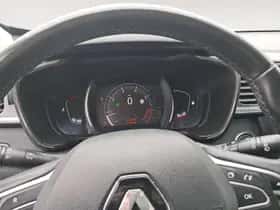 Renault Kadjar (2015) thumbnail 9