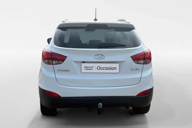 Hyundai ix35 (2011) thumbnail 4