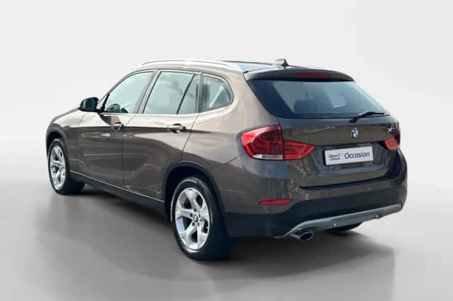 BMW X1 (2014) thumbnail 5
