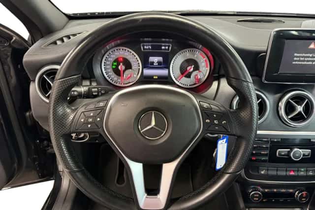 Mercedes-Benz A-Klasse (2014) thumbnail 12