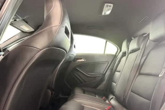 Mercedes-Benz A-Klasse (2014) thumbnail 27