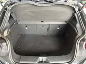 Mercedes-Benz A-Klasse (2014) thumbnail 29