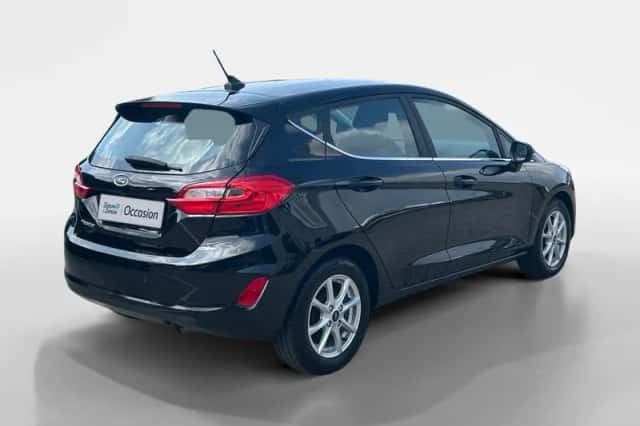 Ford Fiesta (2021) thumbnail 4