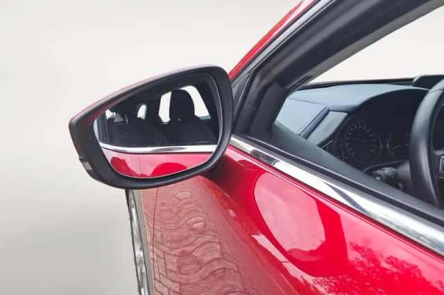 Mazda CX-30 (2020) thumbnail 16