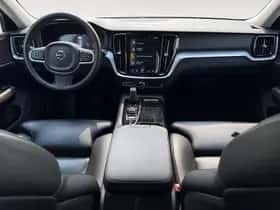 Volvo V60 (2020) thumbnail 9