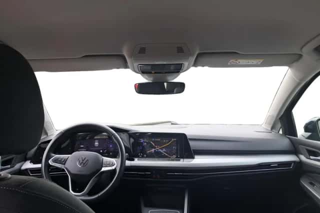 Volkswagen Golf (2023) thumbnail 14